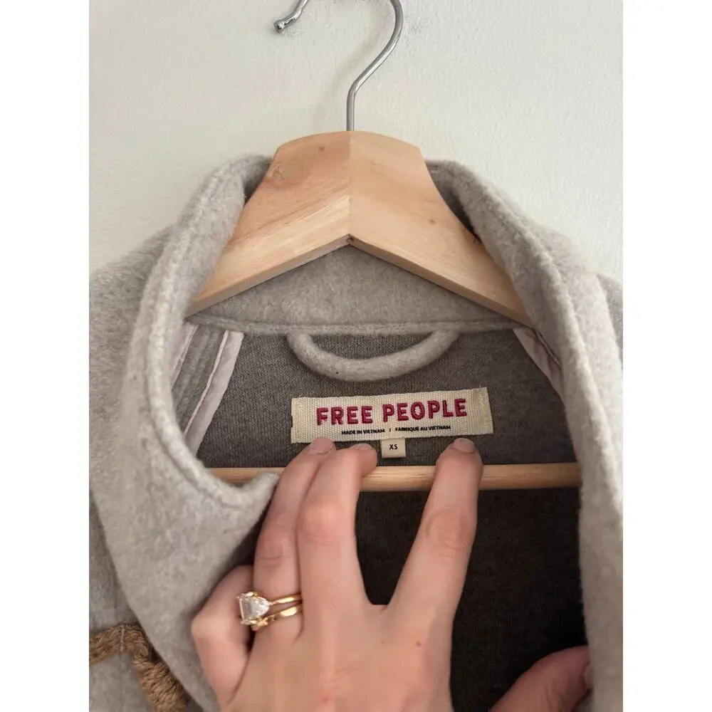 FREE PEOPLE Alma Duffle Coat in Gray Size XS